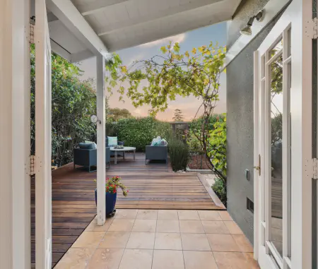 J J Enciso Painting Restoration Inc